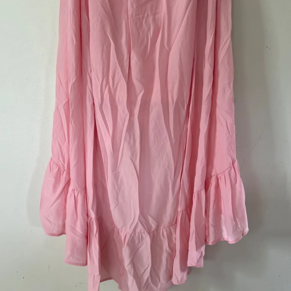🎃Beautiful NWOT Off Shoulder High Low Ruffle Dress